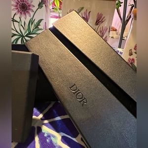 New Christian Dior sunglasses case with care card and cloth fabric